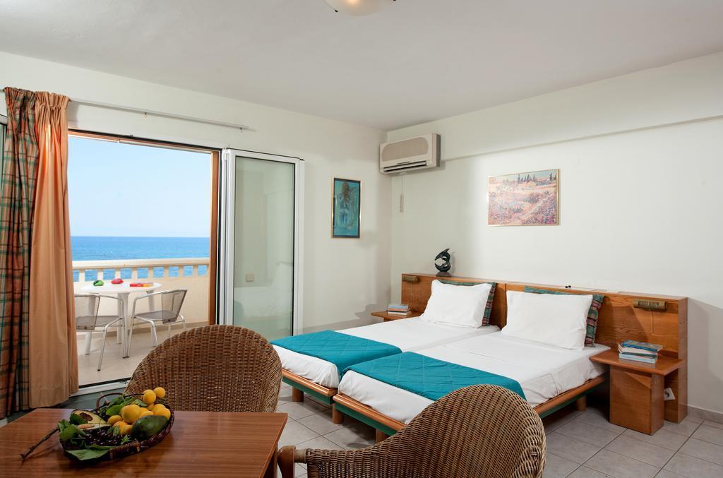 Andromeda & 3* Hersonissos (Crete)