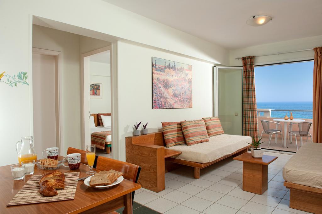 Aparthotel Andromeda & 3*